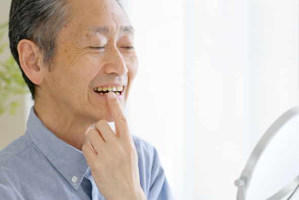 調布市で入れ歯製作をご検討の方はソラトモデンタルクリニックへ