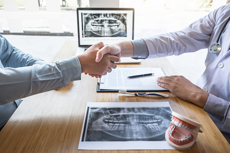 小児歯科専門医の診療について